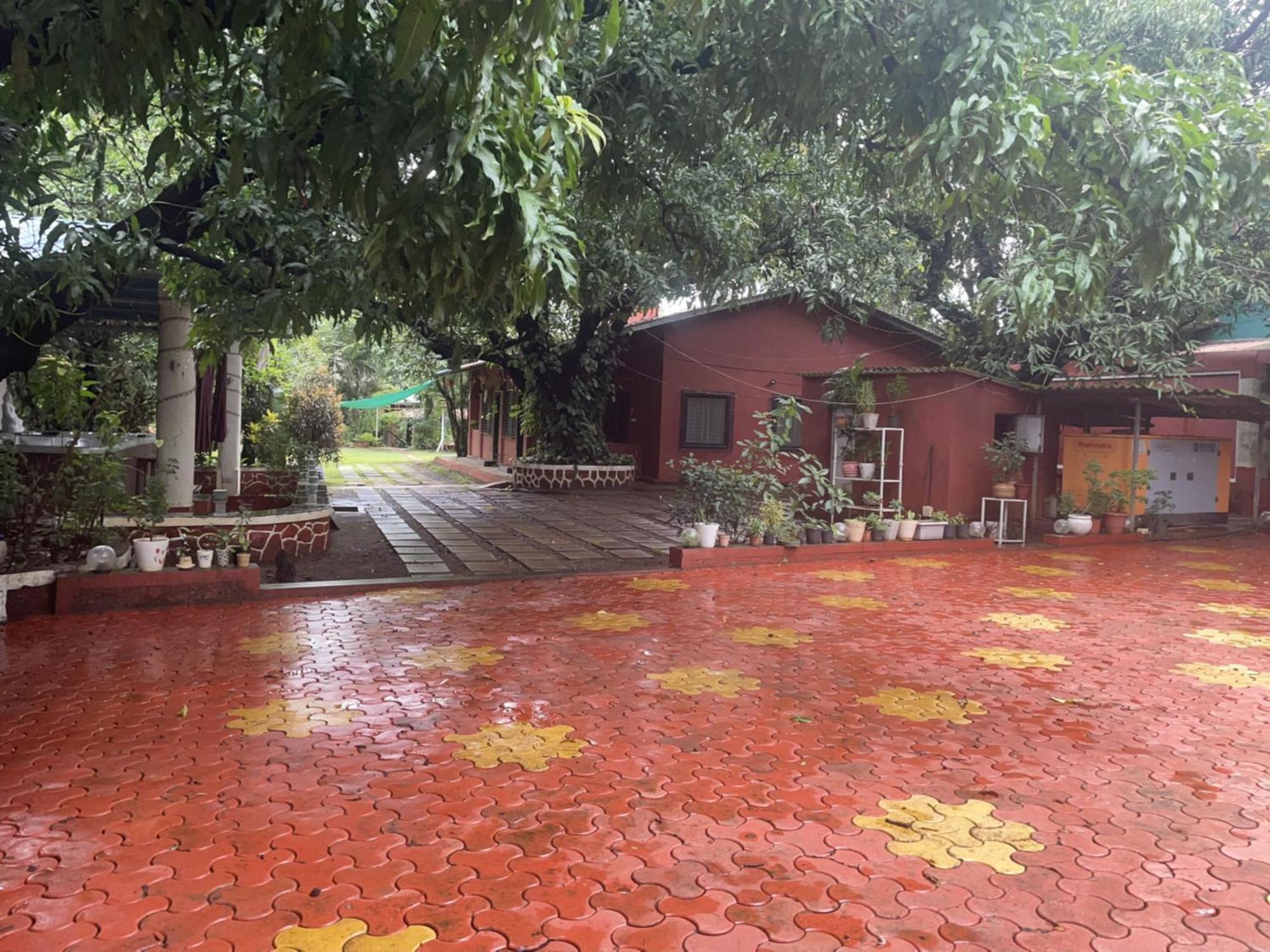 The Rippling Edge - River Front Property Karjat Buitenkant foto