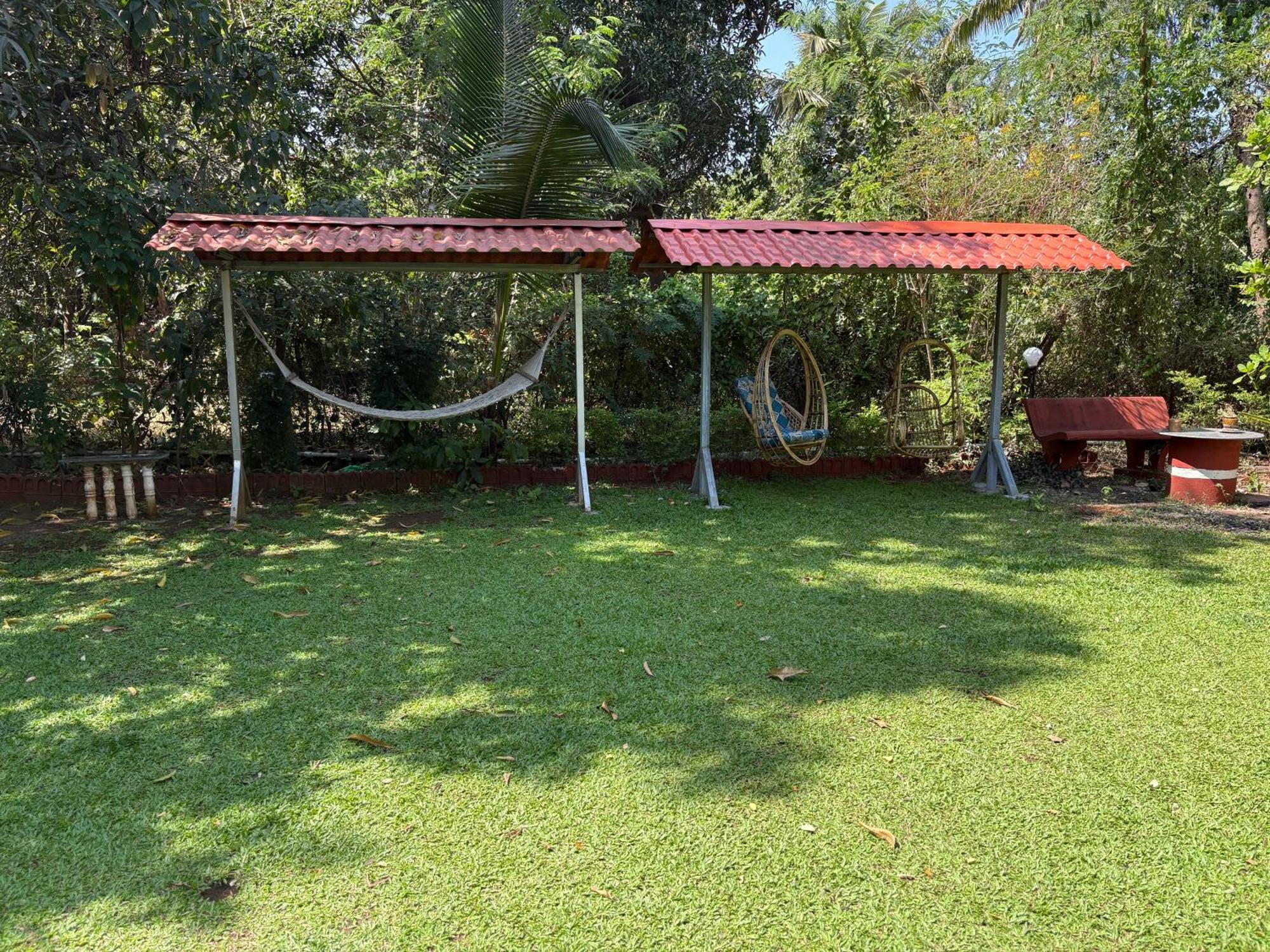 The Rippling Edge - River Front Property Karjat Buitenkant foto