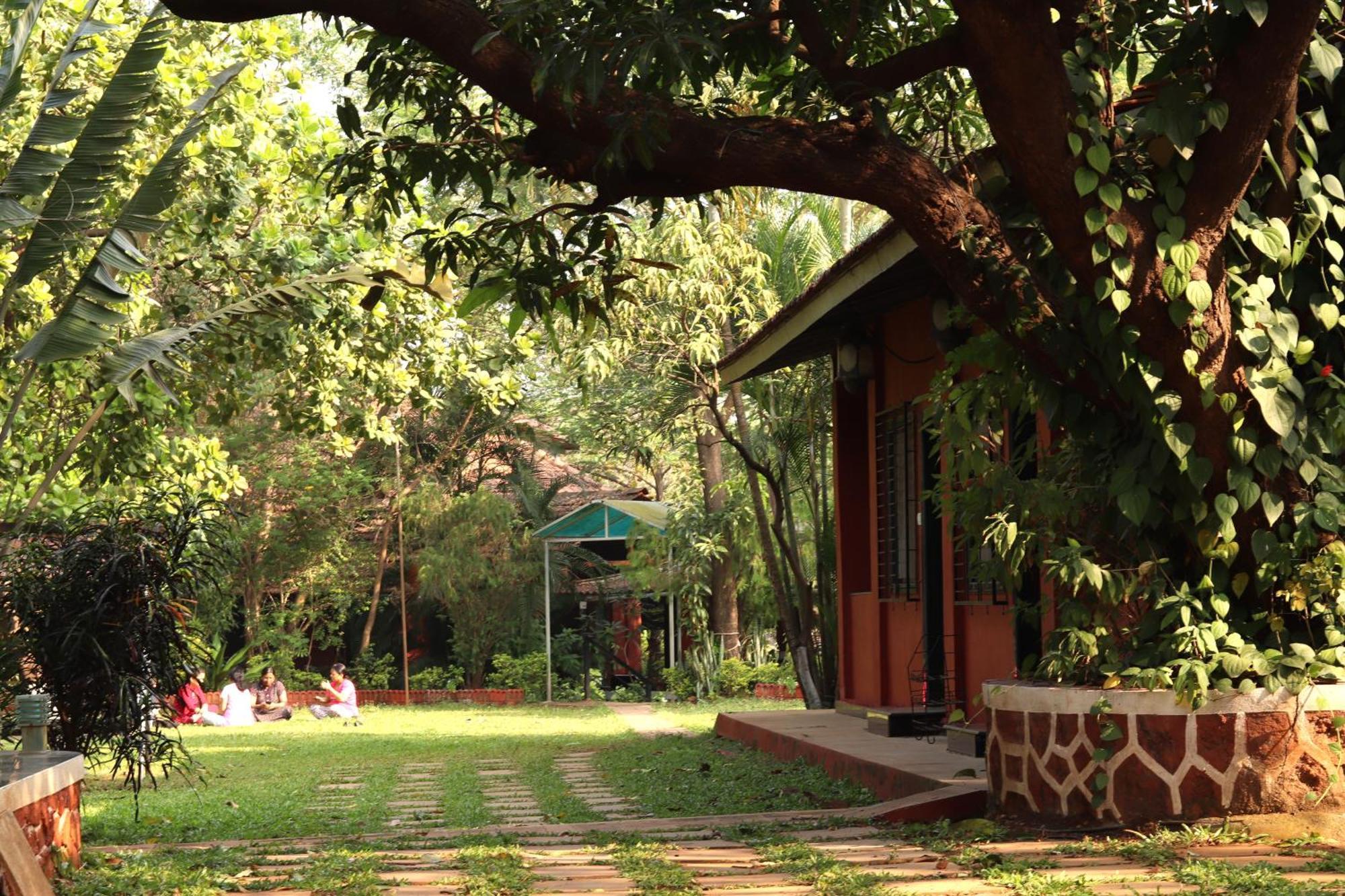 The Rippling Edge - River Front Property Karjat Buitenkant foto